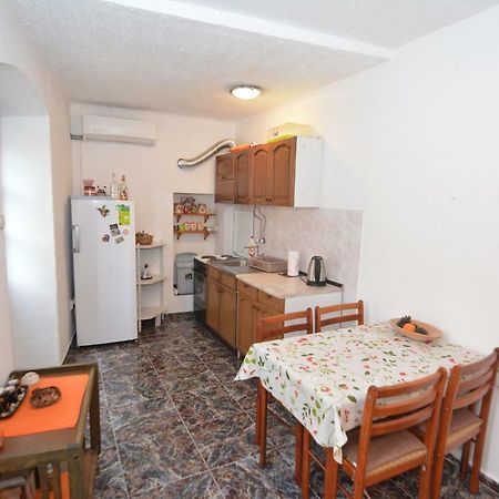 Apartment Pela Kotor Luaran gambar
